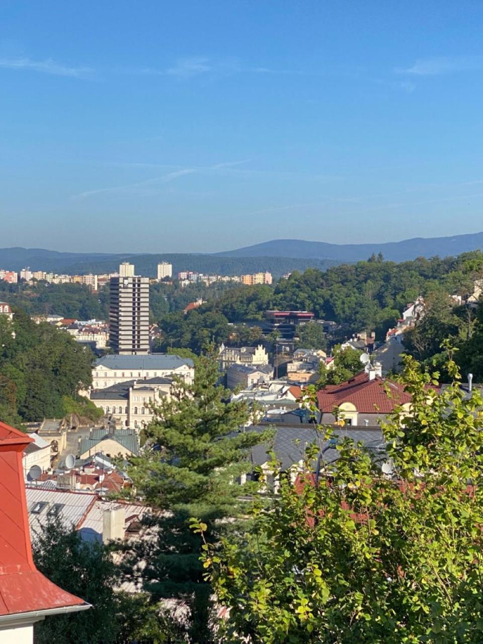 Four Rooms Carlsbad Authentic Karlovy Vary Ngoại thất bức ảnh